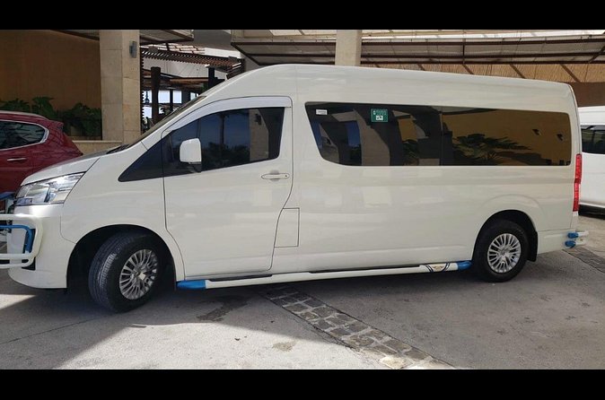 Private Transfer Punta Cana Airport to/from Dreams Dominicus La Romana - Communication is a major part of the service