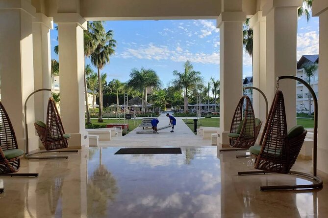 Private Transfer Punta Cana Airport to/from Dreams La Romana - What the 55-minute vehicle ride is like