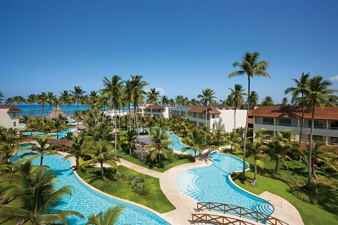 Private Transfer Punta Cana Airport to/from Dreams Royal Beach - Meeting your driver at Punta Cana Airport