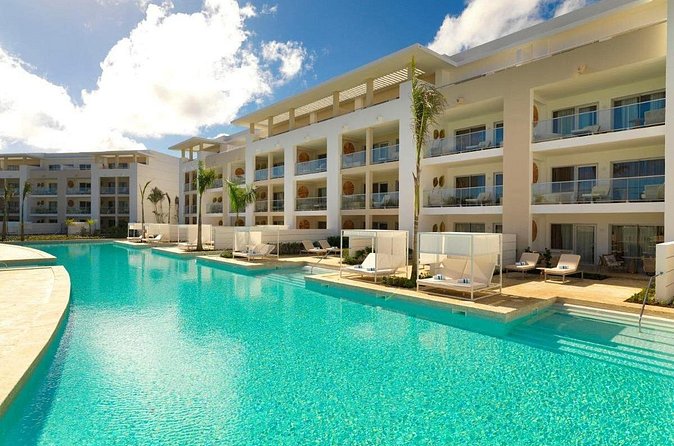 Private Transfer Punta Cana Airport to/from Falcon By Melia - Booking, changes, and a small name issue