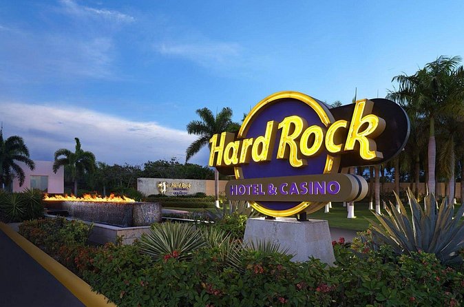 Private Transfer Punta Cana Airport to/from Hard Rock Punta Cana - Why $40 can be a very good deal