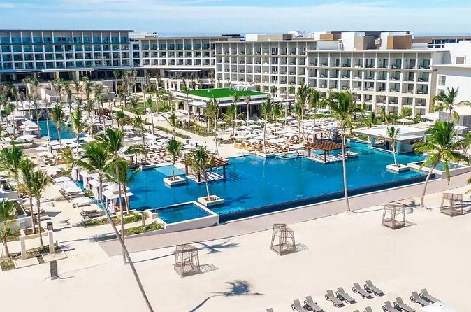 Private Transfer Punta Cana Airport to/from Hyatt Zilara Punta Cana - What the 5-star rating tells you, and what it does not