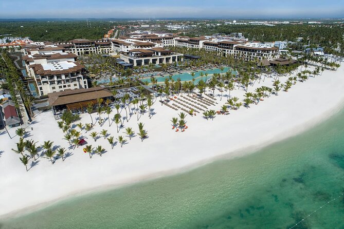 Private Transfer Punta Cana Airport to/from Lopesan Costa Bavaro - A Straight Ride After the Punta Cana Arrival Hall