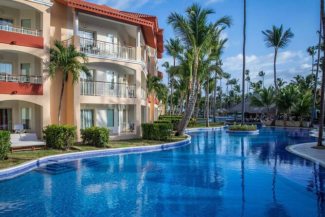 Private Transfer Punta Cana Airport to from Majestic Elegance - Finding the driver across from the exit