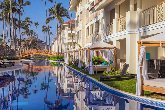 Private Transfer Punta Cana Airport to/from Majestic Mirage Punta Cana - What happens after you land at PUJ