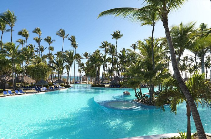 Private Transfer Punta Cana Airport to/from Melia Caribe Beach - Comparing This With a Shared Shuttle