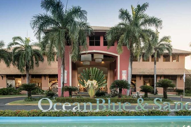 Private Transfer Punta Cana Airport to from Ocean Blue and Sand - A straight ride from PUJ to Ocean Blue and Sand