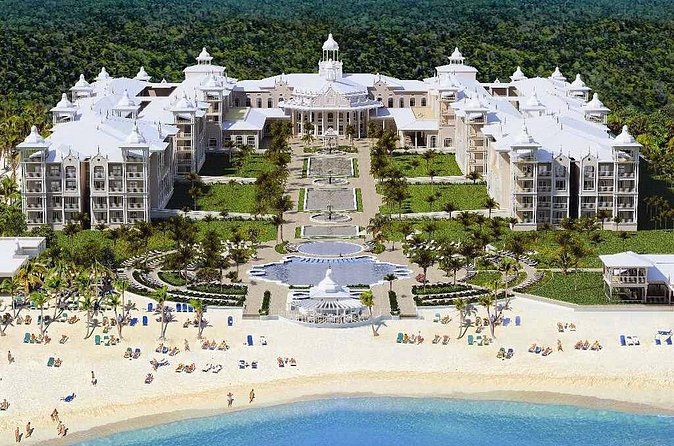 Private Transfer Punta Cana Airport to/from Riu Palace Macao - Returning from the resort to PUJ