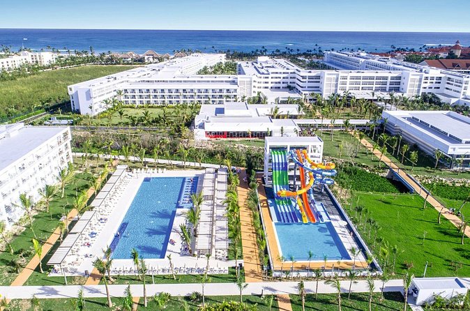 Private Transfer Punta Cana Airport to/from Riu Republica Punta Cana - Who will get the most from this transfer
