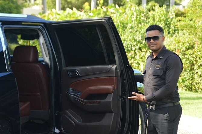 Private Transfer VIP Suburban Punta Cana Airport from/to Hotels - Why a private transfer helps at Punta Cana Airport