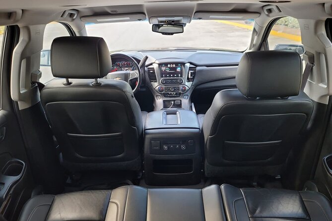 Private Transfer VIP Suburban Punta Cana Airport from/to Hotels - Hotel departures need one extra message