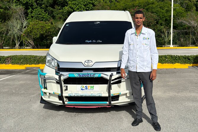 Private transportation round trip Punta Cana airport to hotels - Meeting your driver at the airport