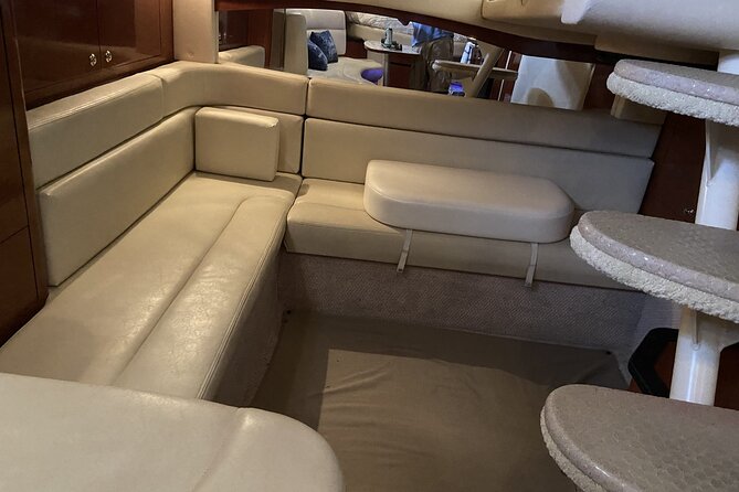 Private Yacht in Punta Cana, Unlimited Drinks and HipHop Music - Relaxing at the natural pool
