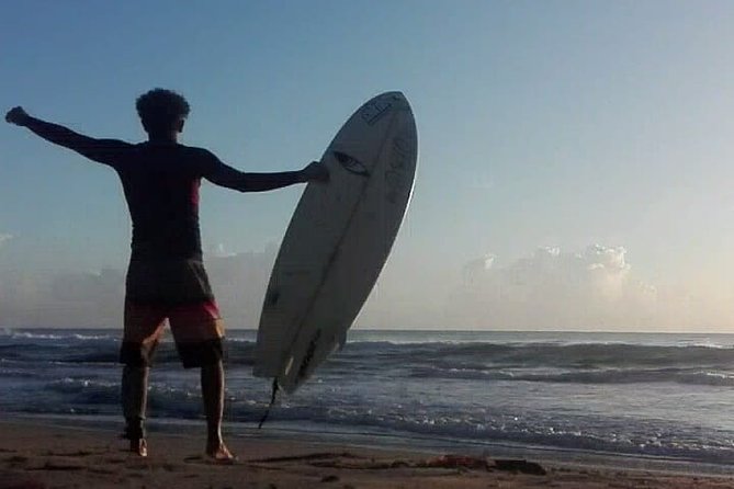 Professional surf lessons Dominican Republic, Cabarete, Encuentro - Choosing the right board for your lesson