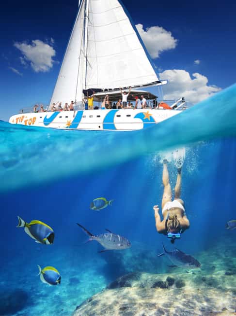 Puerto Plata: Catamaran Snorkeling Trip w/ Buffet & Open Bar - Starting with a 25-minute ride to Sosúa Bay