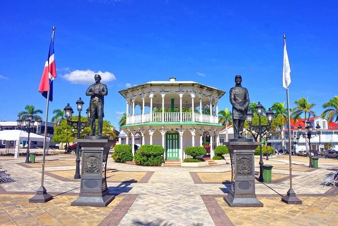 Puerto Plata City Tour with beach Taino bay & amber cove - Puerto Plata’s Central Park and San Felipe Fortress