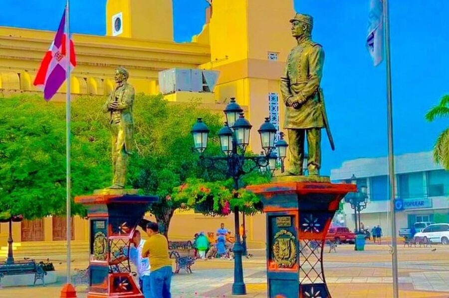 Puerto Plata: City Tour with Rum and Chocolate Factories - The Puerto Plata photo sign and Atlantic views