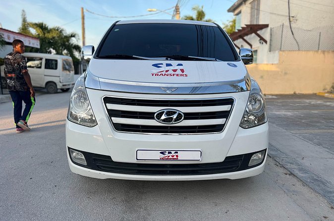Punta Cana: Airport (PUJ) Shuttle To Hotel Round Trip - The airport-to-hotel trip