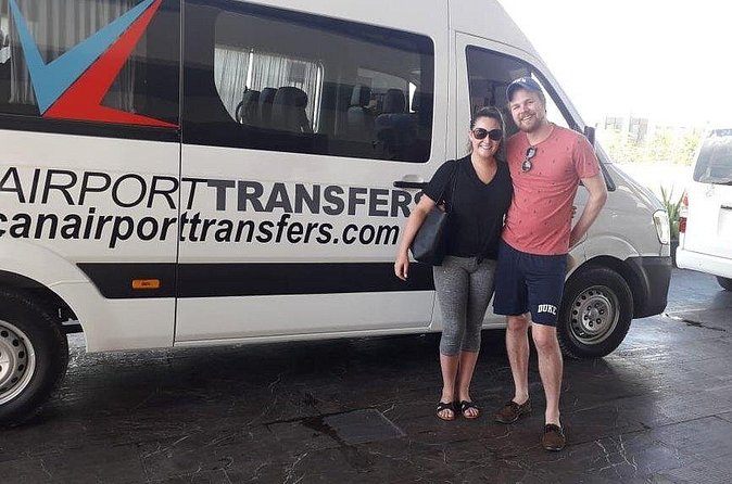 Punta Cana Airport to CLUB MED PUNTA CANA R/T - The driver and vehicle experience