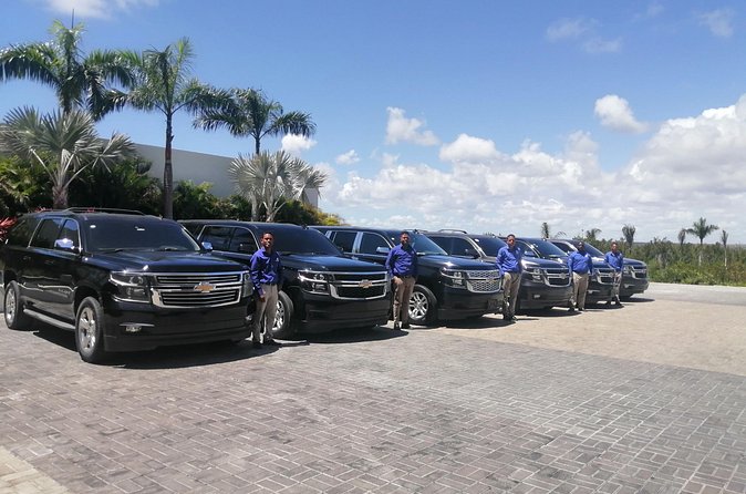 Punta Cana Airport to La Romana and Bayahibe Hotels (up to 70 km) - How the $115 price works for your party