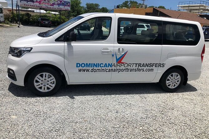 Punta Cana Airport to OCEAN EL FARO (Uvero Alto) R/T - Small details that make the day easier