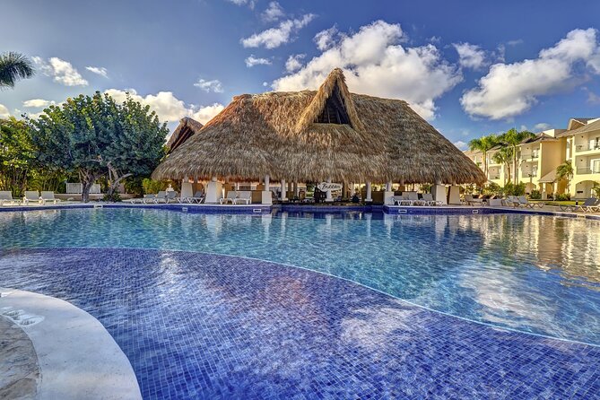 Punta Cana Airport to or from Royalton Splash Private Transfer - Why a direct airport ride matters at Royalton Splash