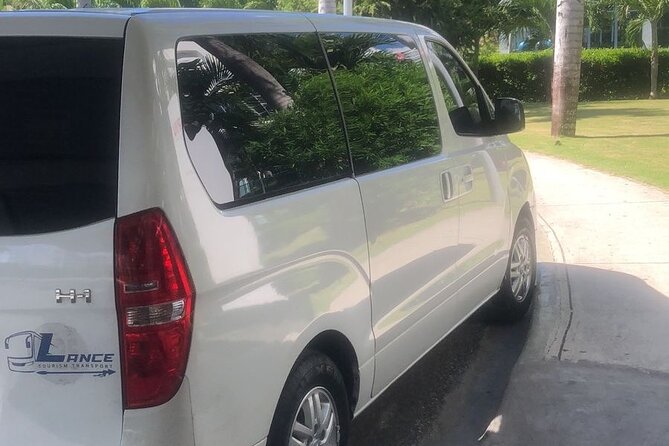 Punta Cana Airport Transfer ⟺ La Romana, Dominicus, Bayahibe - Why the group price can be good value