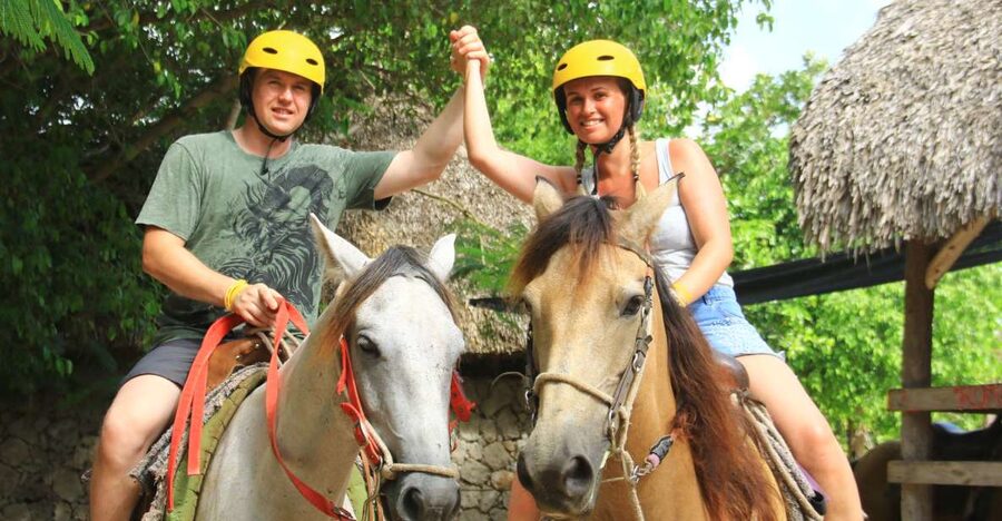 Punta Cana: Bávaro Adventure Park Horse Riding & Waterfalls - Starting the day at Bávaro Adventure Park