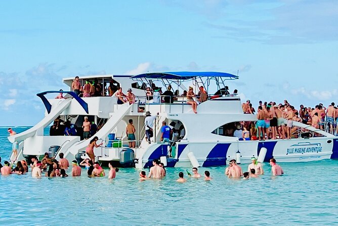 Punta Cana Booze Cruise, Snorkeling, Bar Entertainment Open Bar - The overall feel of this Punta Cana boat trip