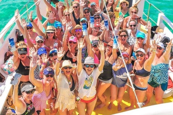 Punta Cana Booze Cruise, Snorkeling, Bar Entertainment Open Bar - Leaving the coast and heading toward Bávaro Beach