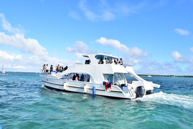 Punta Cana Booze Cruise, Snorkeling, Sand-Bar with Entertainment - Playa Bávaro’s Natural Pool