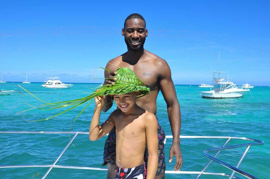 Punta Cana: Catamaran Tour with Reef Snorkeling and Open Bar - Snorkeling over the Punta Cana reef