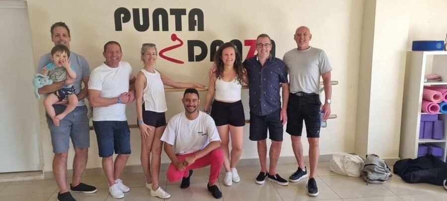 Punta Cana-Dance Bachata/salsa like a PRO with private class - Learning Dominican rhythm in a private studio