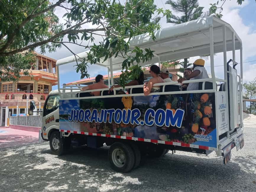 Punta Cana: Dominican Republic Culture Tour - Transport and the choice of tour option