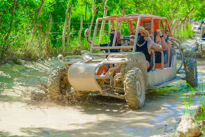 Punta Cana Dune Buggy Adventure and Amazing Water Cave - A muddy half-day introduction to Punta Cana