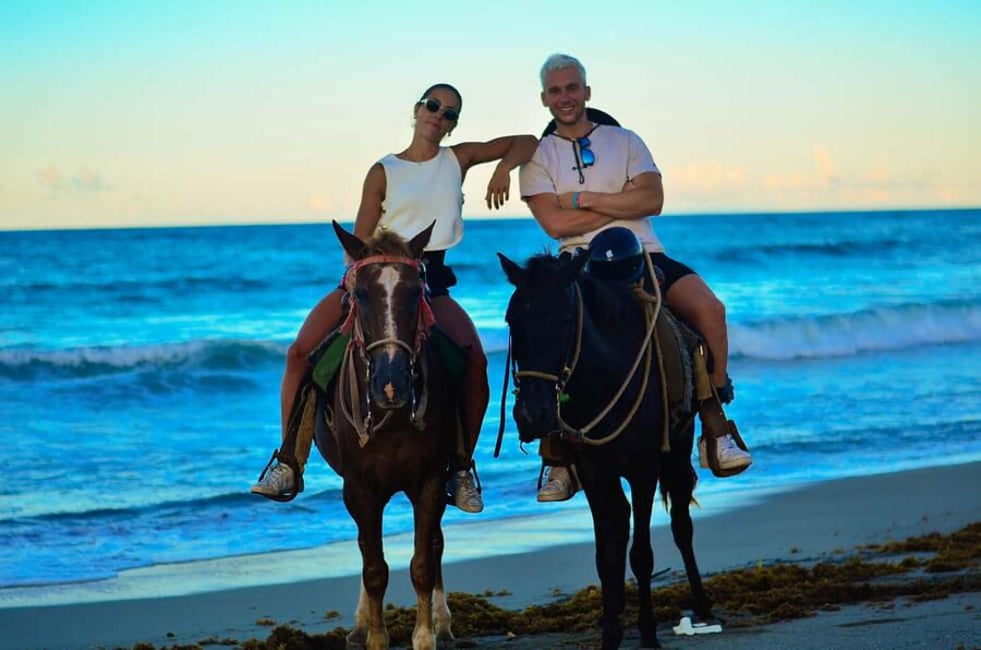 Punta Cana: Horseback Riding Tour with Sunset at Macao Beach - Practical Tips for a Smoother Ride