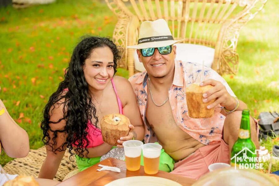 Punta Cana: Interactive Experience at Monkey House - Hotel pickup and group logistics