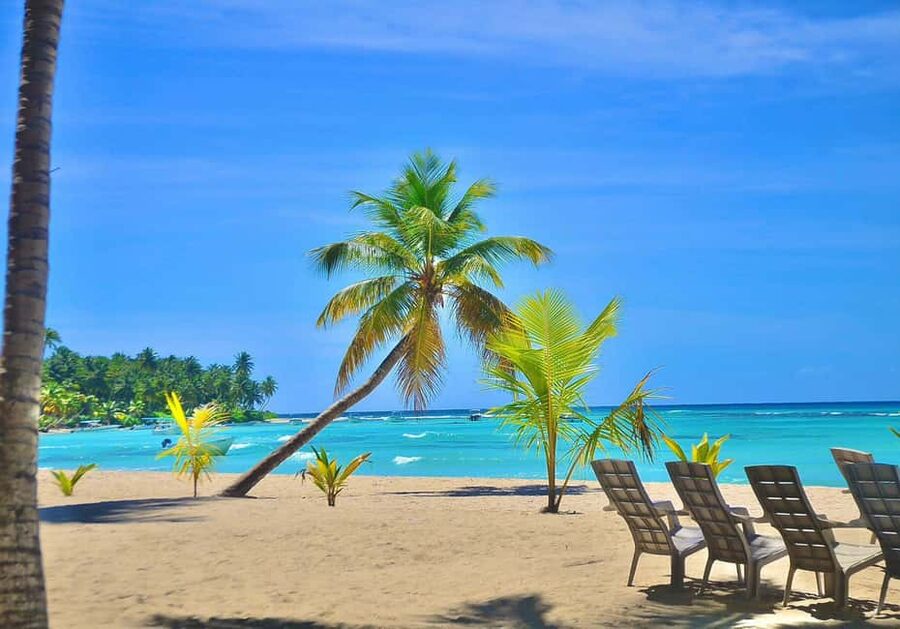 Punta cana: Island Escape to Saona • catamaran & Beach lunch - Saona Island combines lunch with limited free time