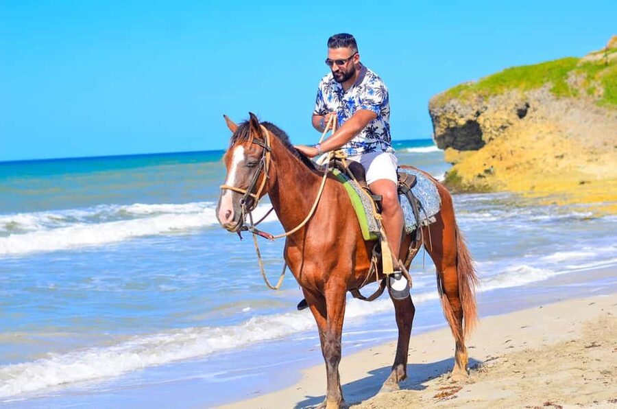 Punta Cana: Macao Beach & Forest Horseback Riding Tour - The coffee tasting and local shopping stop