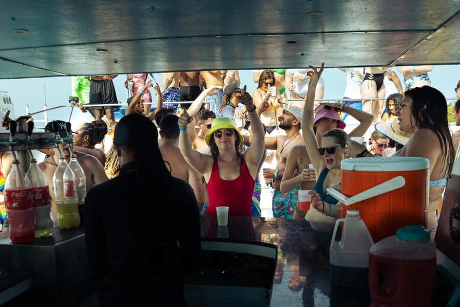 Punta Cana Party Boat (Adults only) - Quick points before you book