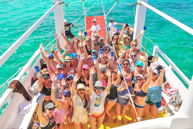 Punta Cana Party Boat (Only Adult) - Drinks, nachos, and what is actually included