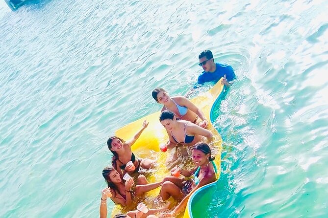 Punta Cana Party Booze Cruise, open bar, snorkeling Only Adult - The open bar: what is included