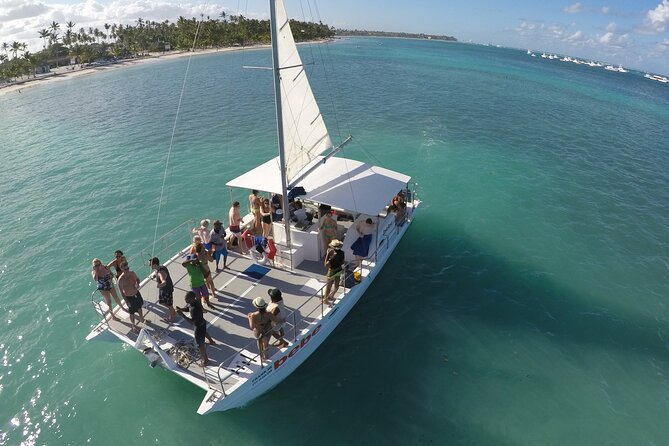 Punta Cana Private Boat (Medium Groups) - Second stop: the shallow natural pool
