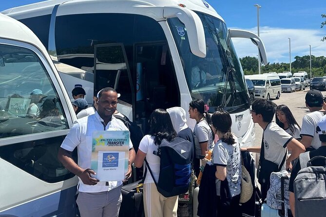 Punta Cana private Minivan Airport Transfers - Why a Private Minivan Can Be Worth $20