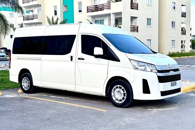 Punta Cana Private Transfer Ariport VIP Service - Comfort, music, and onboard WiFi