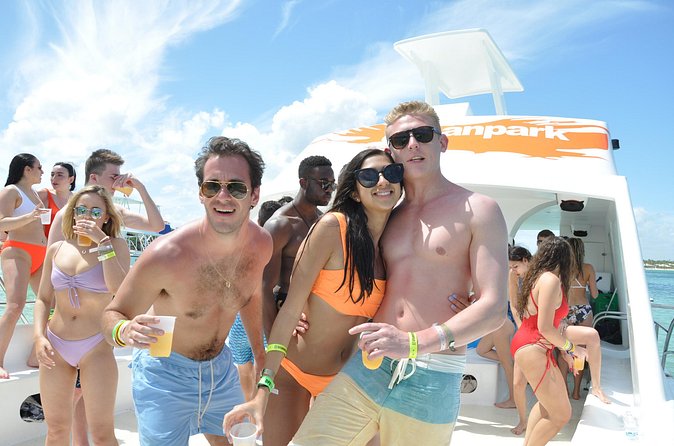 Punta Cana Private Virgen Beach Small & Big Group Snorkel Cruise - The natural pool is where the party builds