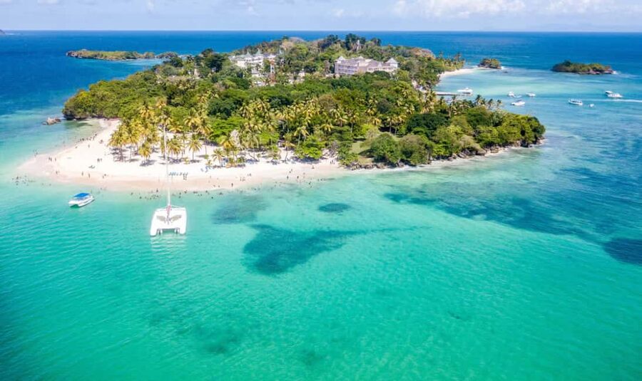 Punta Cana: Samaná Cayo Levantado & El Limón Waterfall Tour - Key points to know before booking