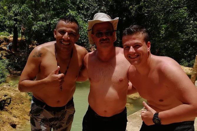 Punta Cana: Samaná, Lemon Falls and Bacardi Island - Round Mountain and the Miches route