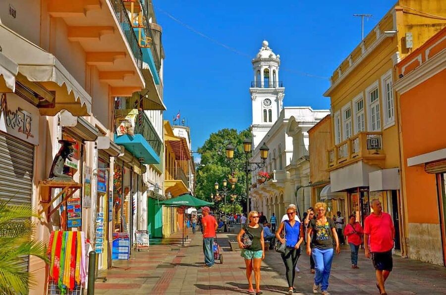 Punta Cana: Santo Domingo Day Trip with Tickets and Lunch - Santo Domingo’s cathedral and Colonial Zone