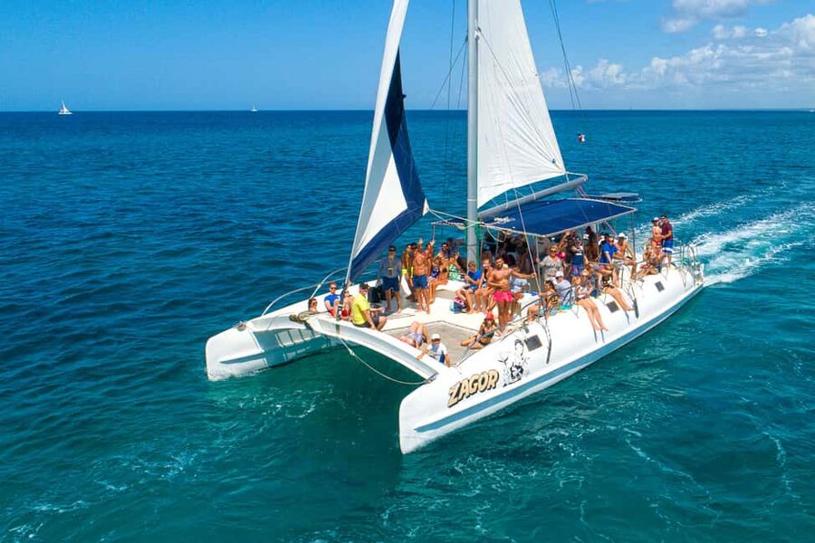 Punta Cana: Saona Island Full-Day All-Inclusive Boat Tour - The speedboat ride across the Caribbean